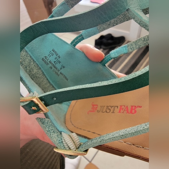 Justfab green sandals size 11 - Picture 3 of 4